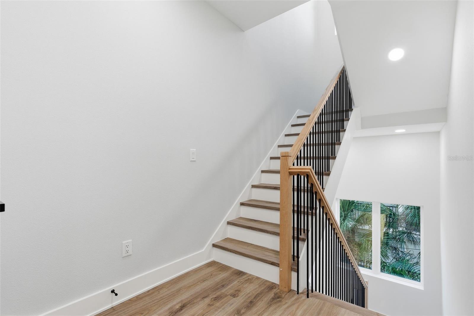 11605 1ST ST E #B3 — photo 28