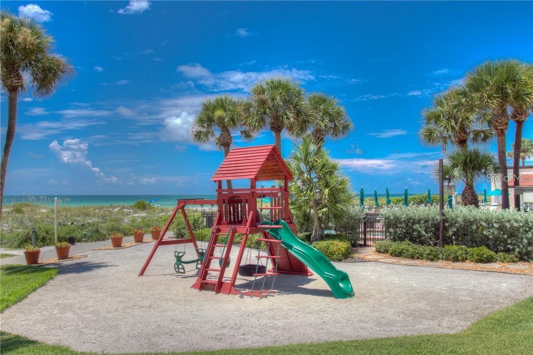 1925 GULF OF MEXICO DR #309 — photo 35