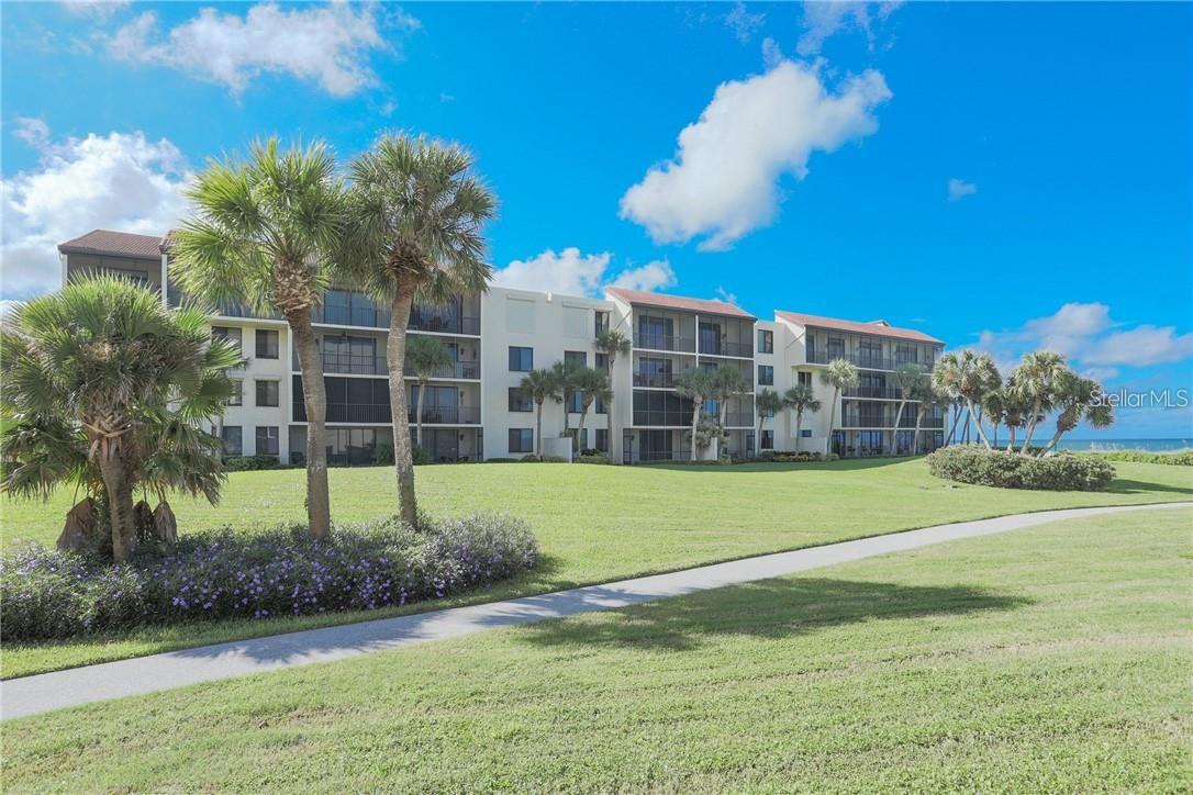 1925 GULF OF MEXICO DR #309 — photo 41