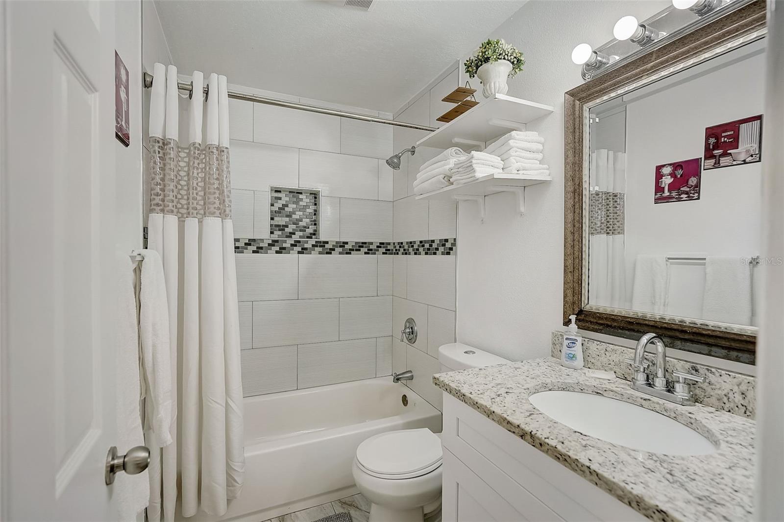 626 S OSPREY AVE — photo 14