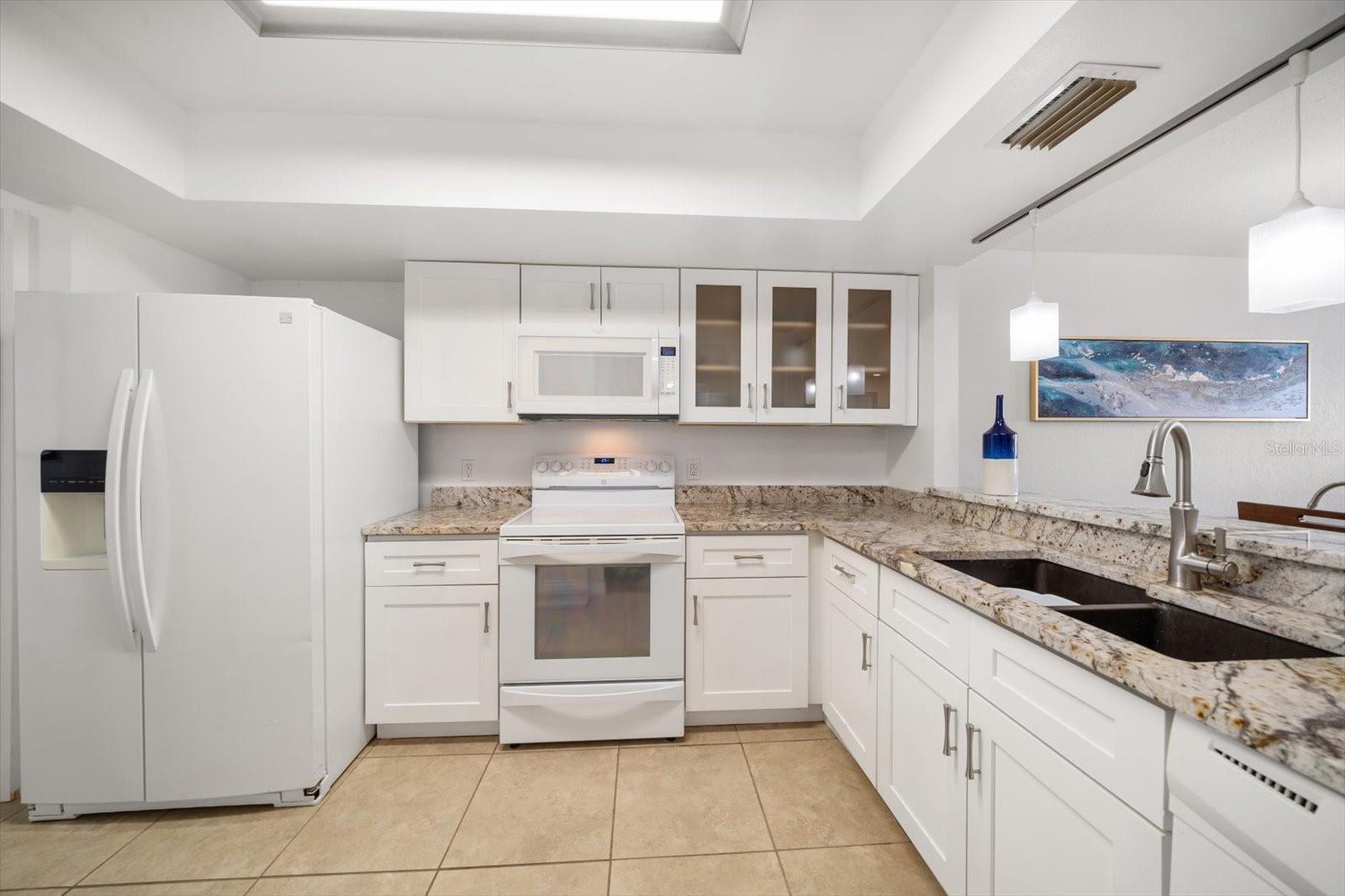 11730 SHIPWATCH DR #305 — photo 4