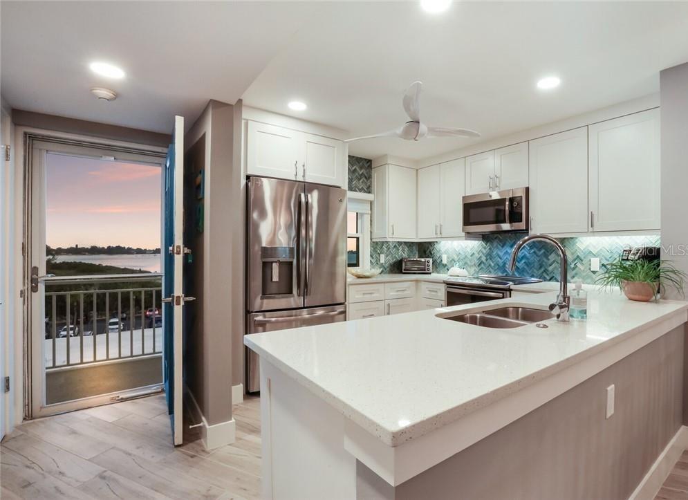 2110 BENJAMIN FRANKLIN DR #503SEA — photo 7