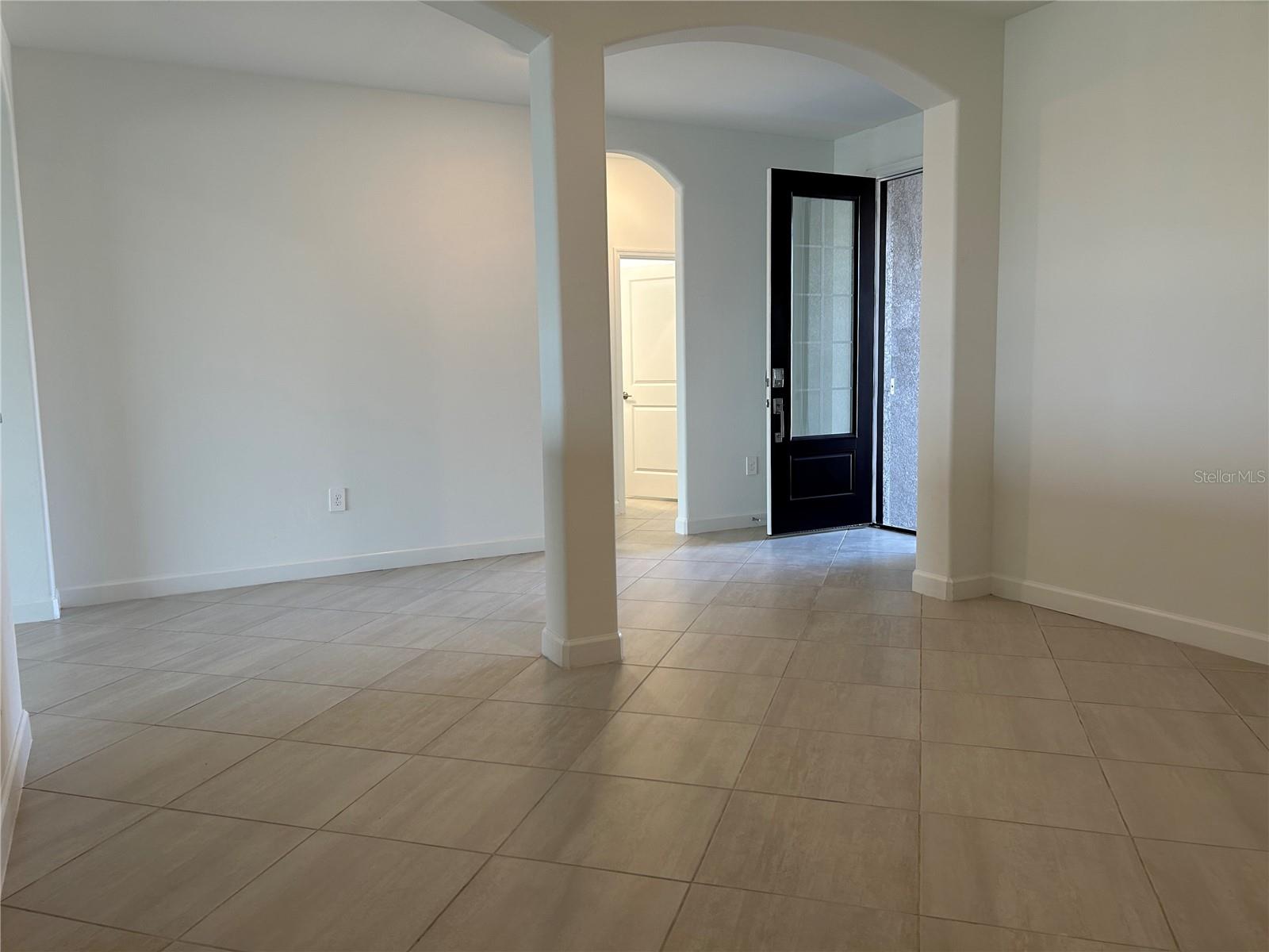15513 WHITE LINEN DR — photo 4