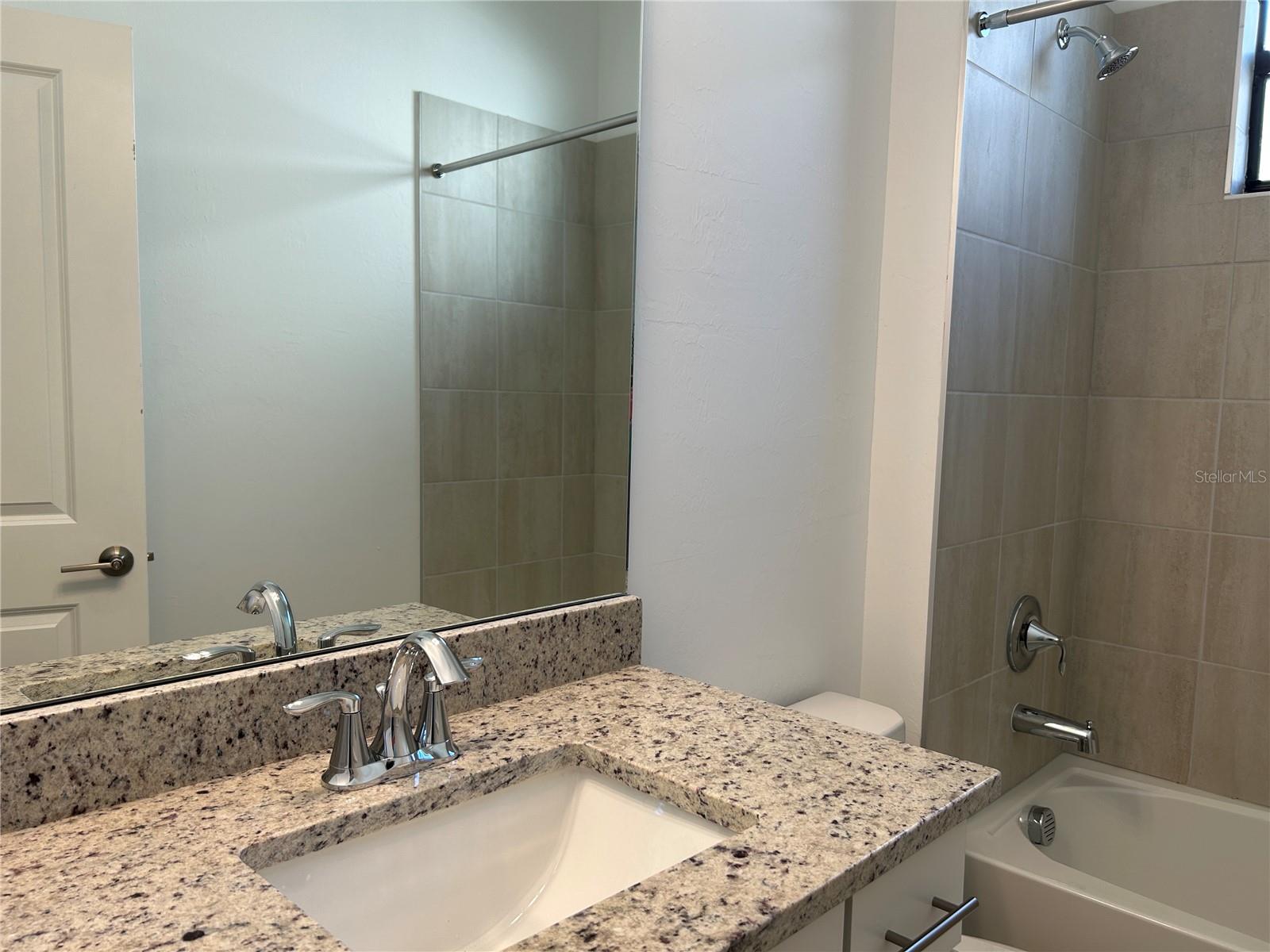 15513 WHITE LINEN DR — photo 23
