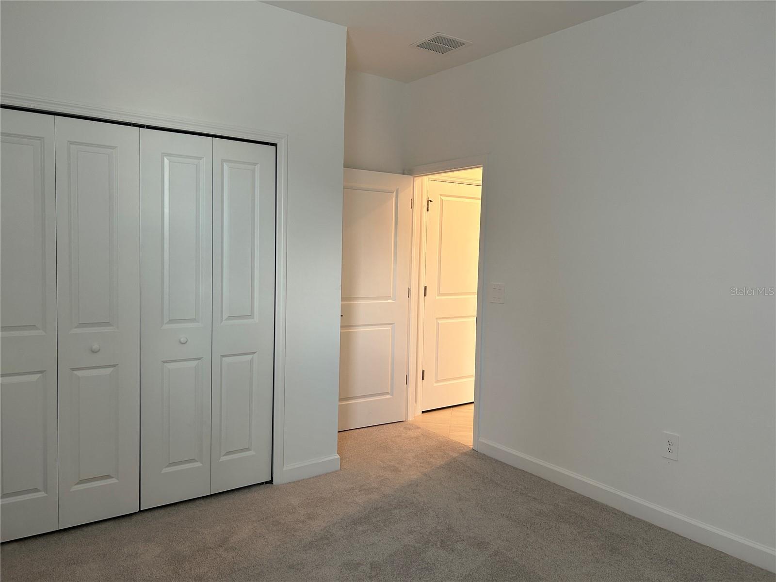 15513 WHITE LINEN DR — photo 18