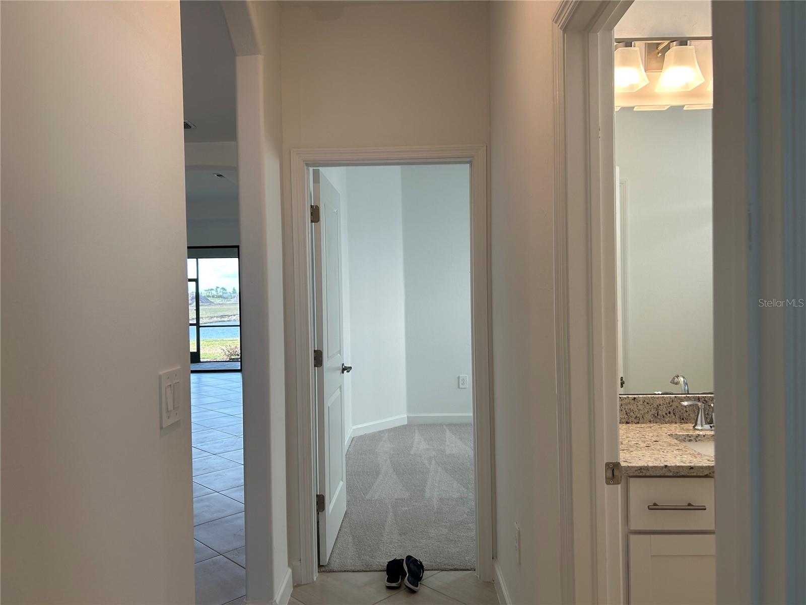 15513 WHITE LINEN DR — photo 24