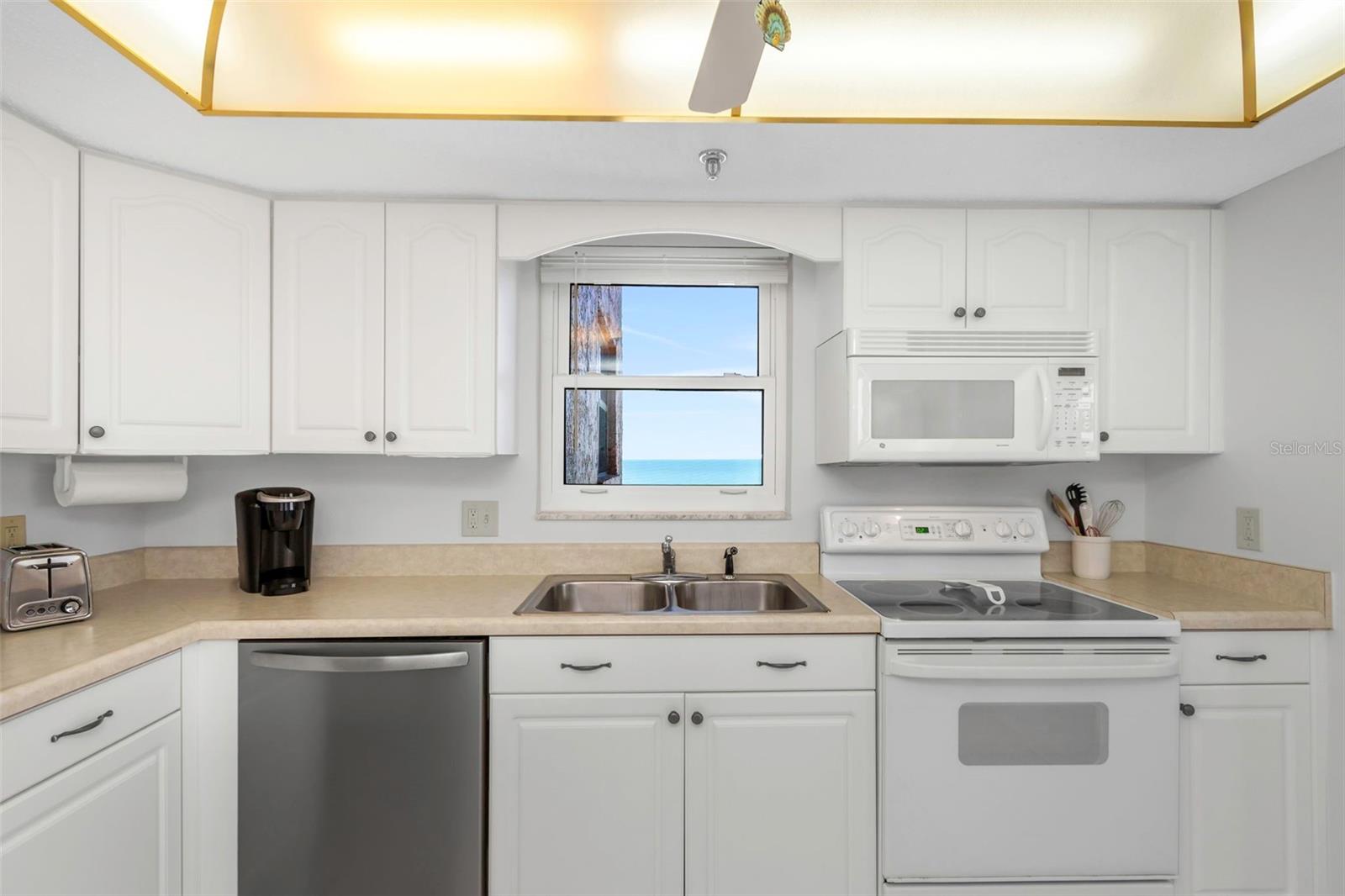 15316 GULF BLVD #604 — photo 9
