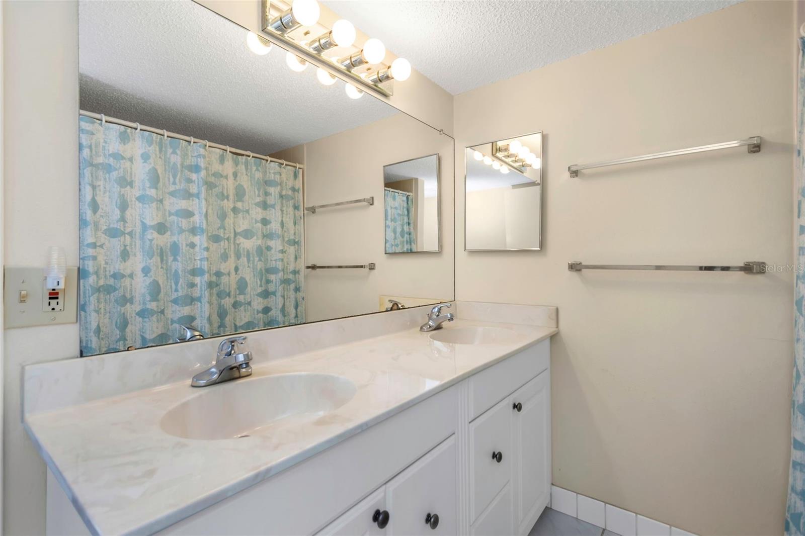 15316 GULF BLVD #604 — photo 32