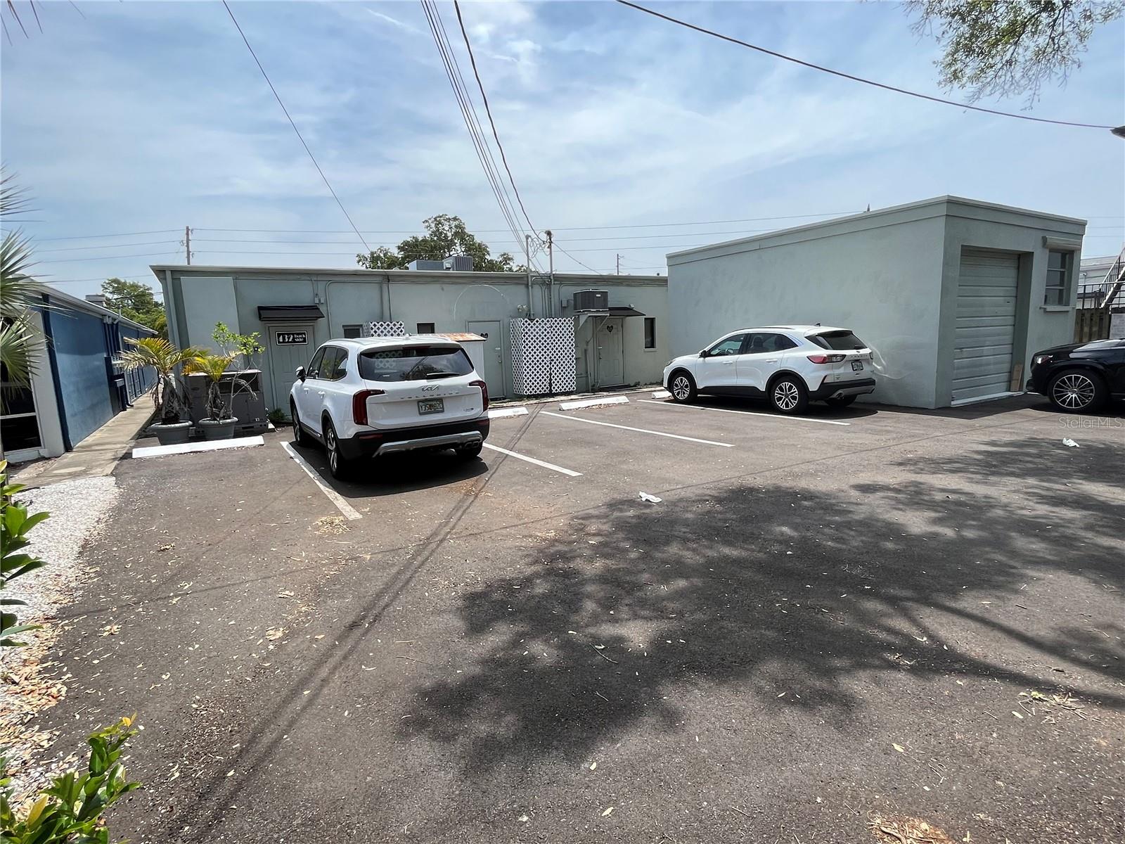 420 INDIAN ROCKS RD N — photo 2