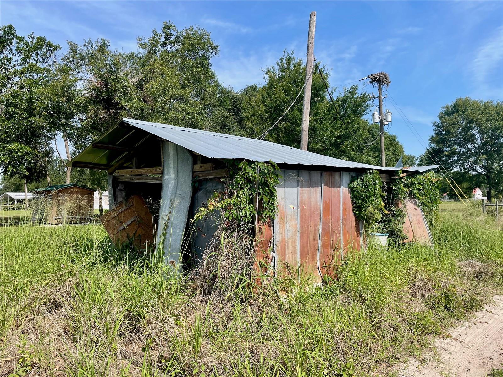 Home in LITHIA — photo 15