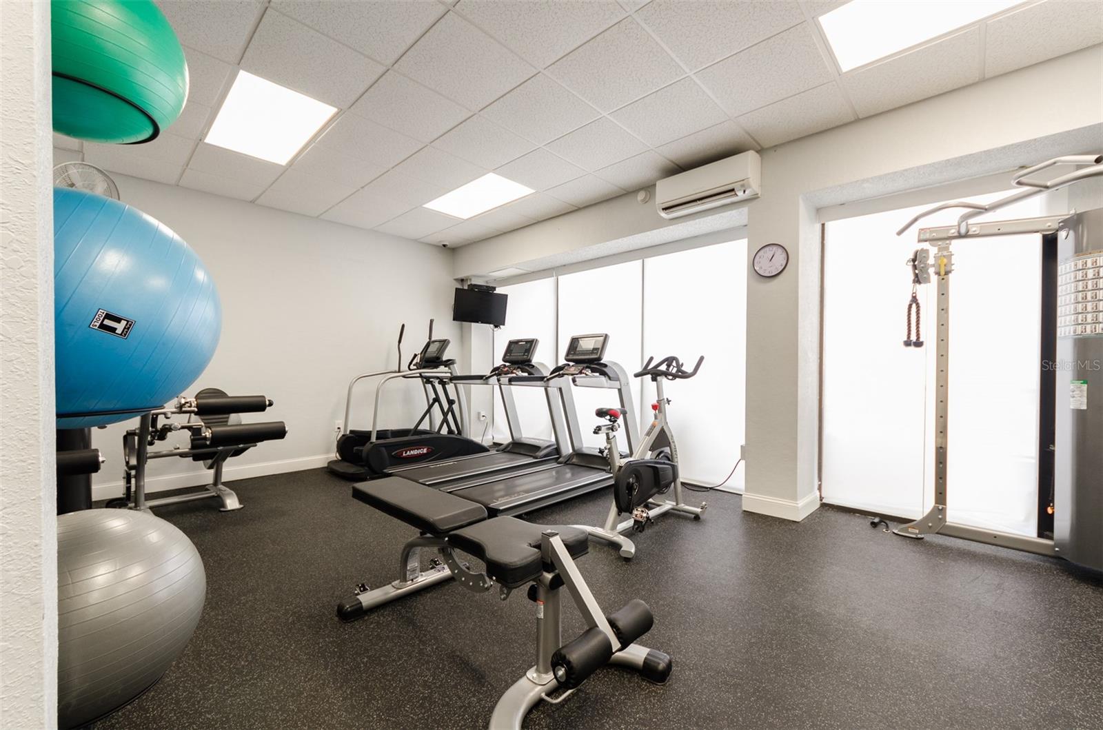 450 S GULFVIEW BLVD #405 — photo 5