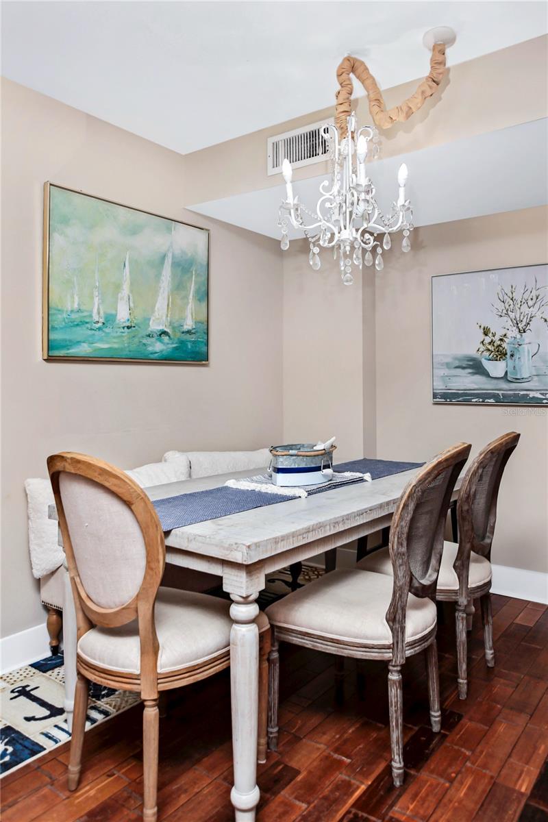 1212 BENJAMIN FRANKLIN DR #303 — photo 11