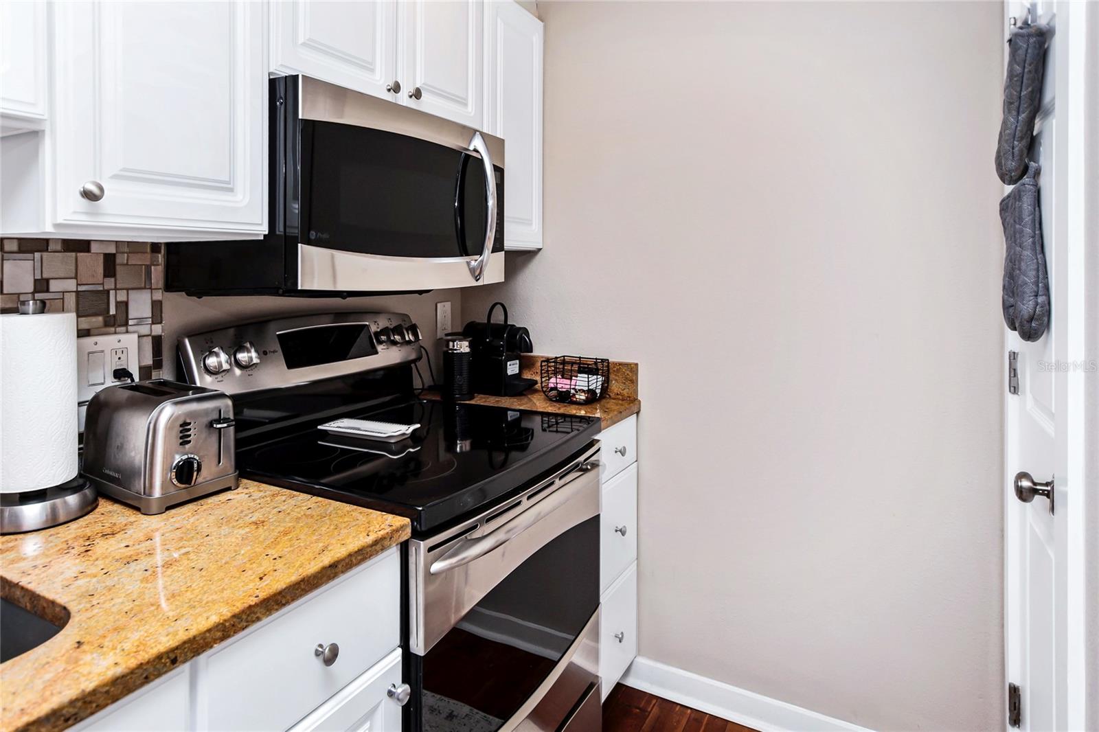 1212 BENJAMIN FRANKLIN DR #303 — photo 14
