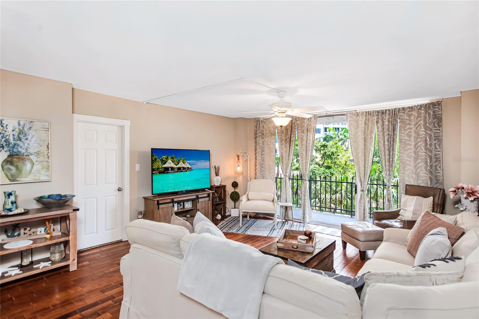 1212 BENJAMIN FRANKLIN DR #303 — photo 8