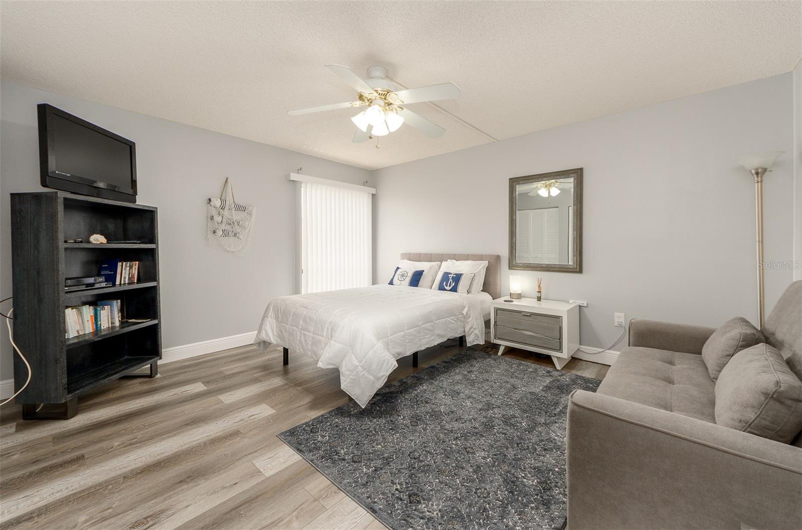 450 S GULFVIEW BLVD #1204 — photo 12