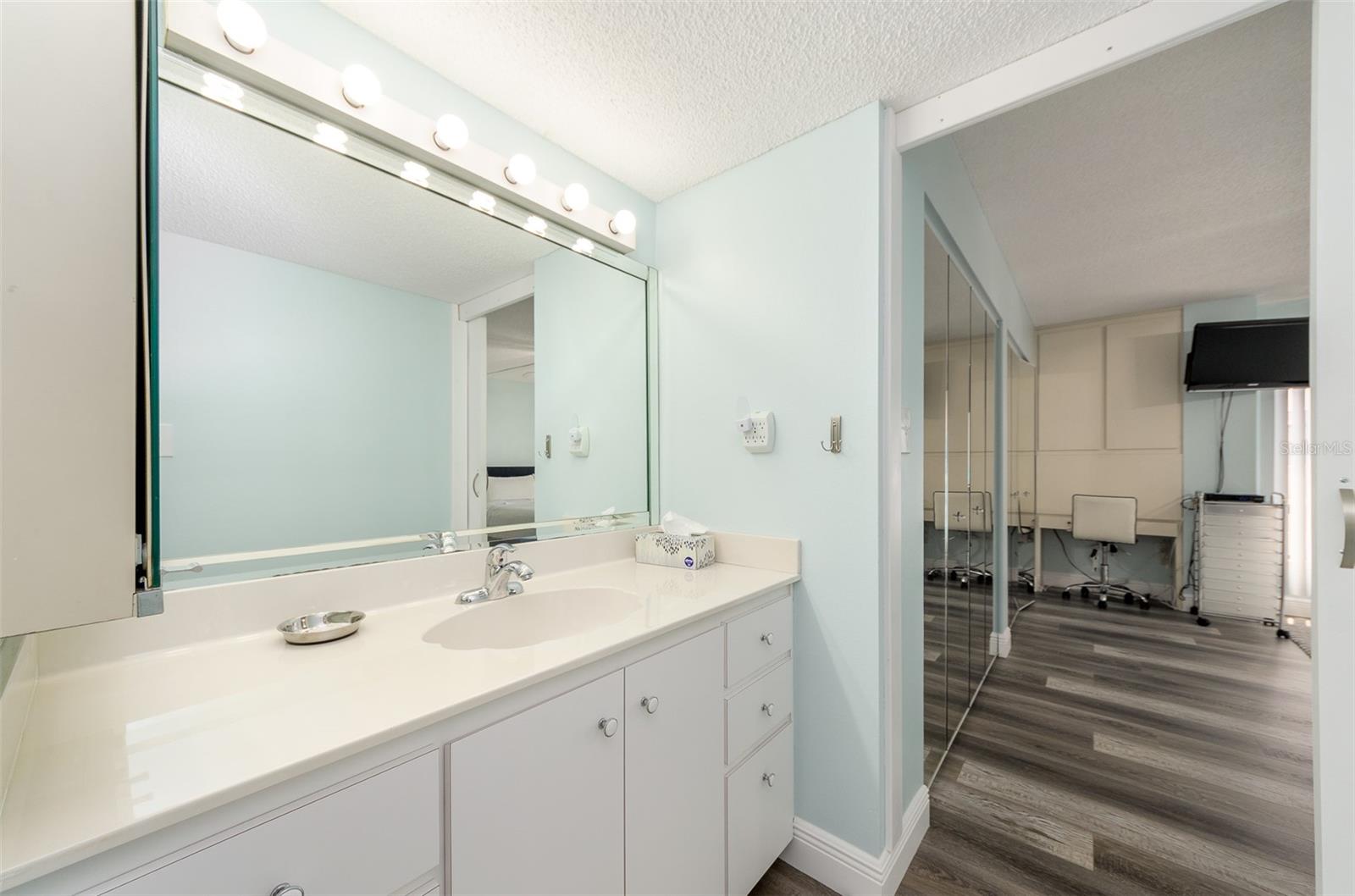 450 S GULFVIEW BLVD #1204 — photo 10