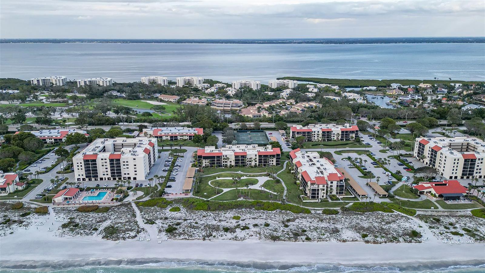 Home in LONGBOAT KEY — photo 2