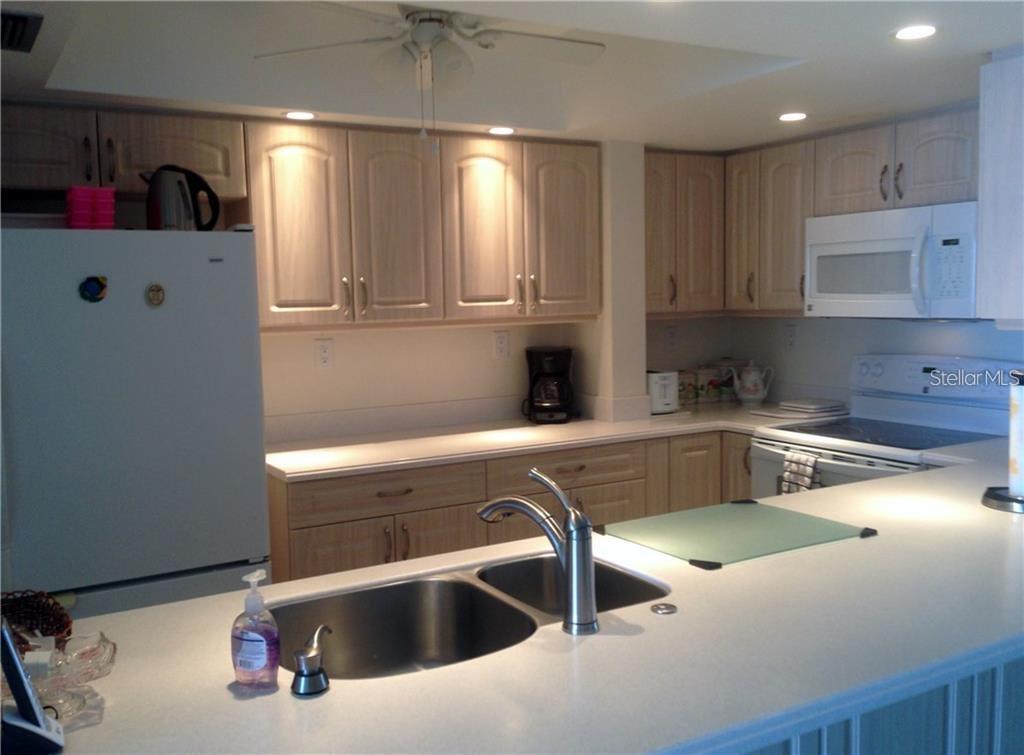 450 S GULFVIEW BLVD #1606 — photo 4