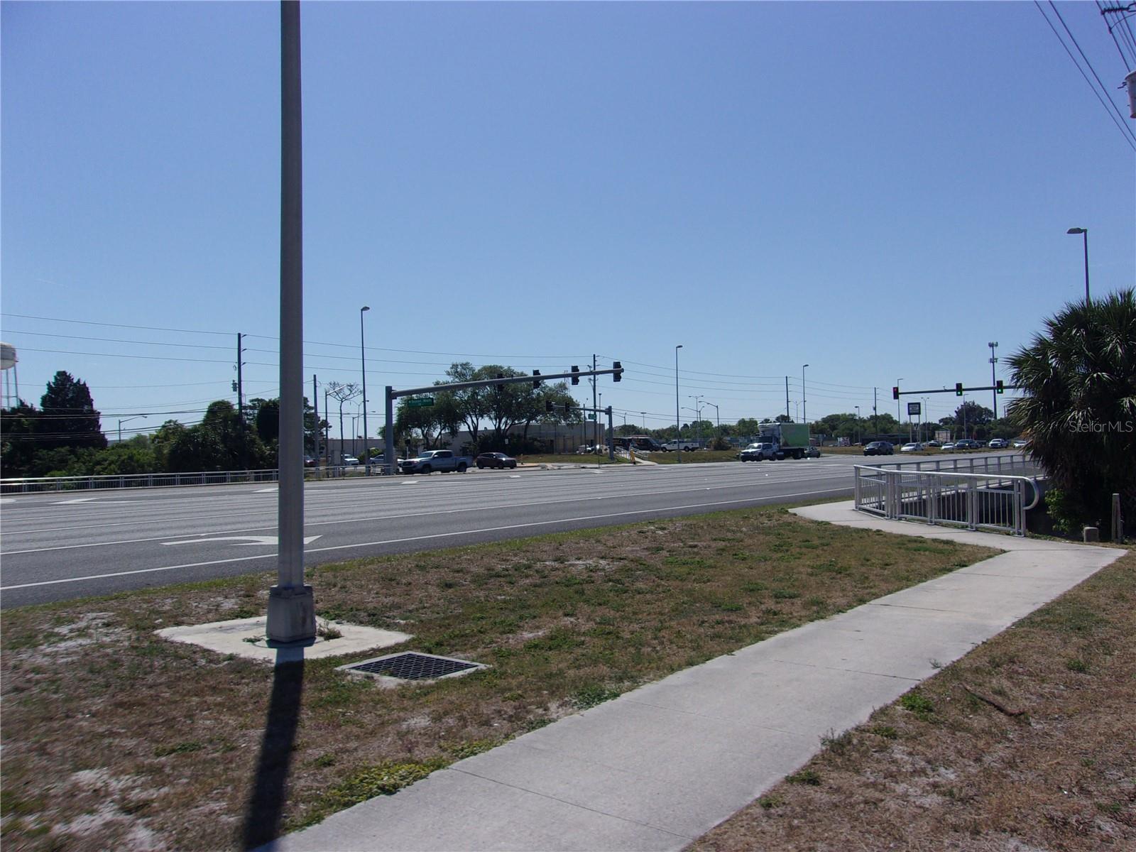 12515 US HIGHWAY 19 — photo 2