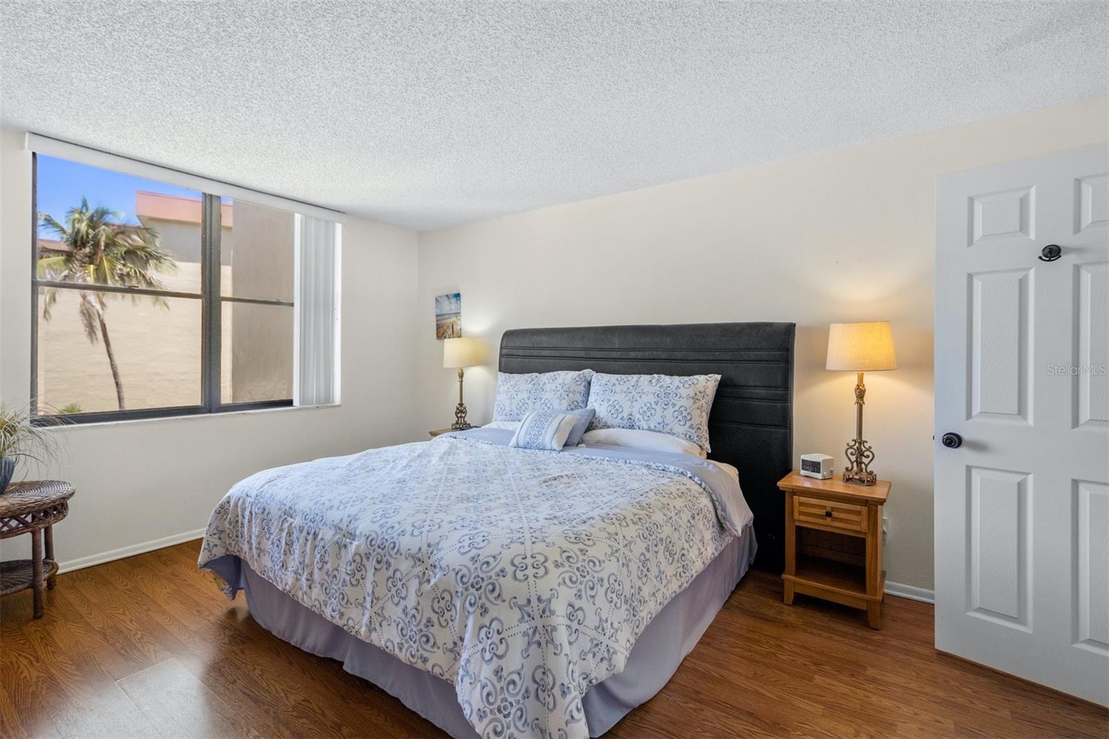 8770 MIDNIGHT PASS RD #302B — photo 16