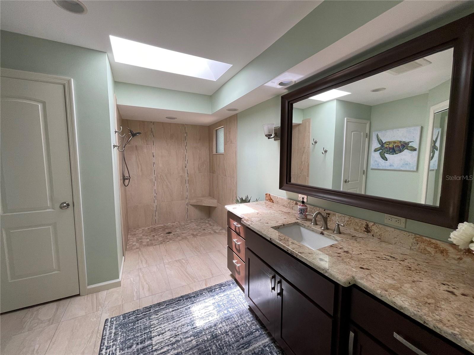 421 WATERSIDE LN — photo 27