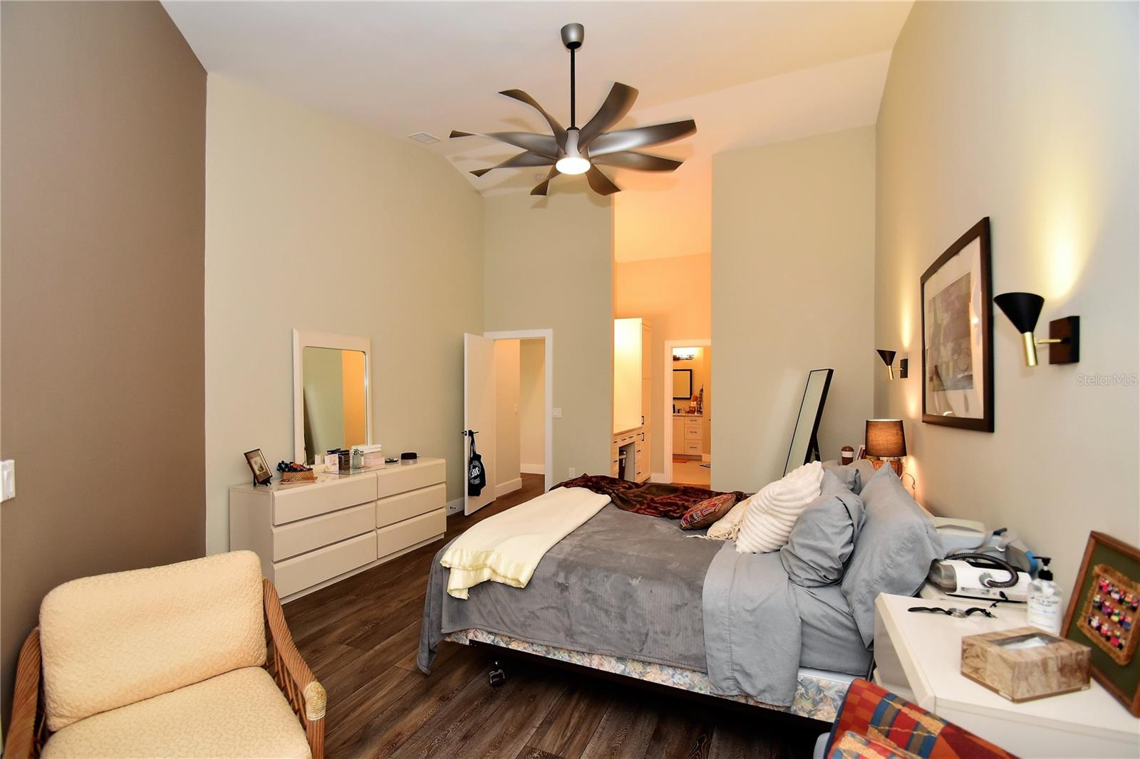 1631 STARLING DR #204 — photo 19