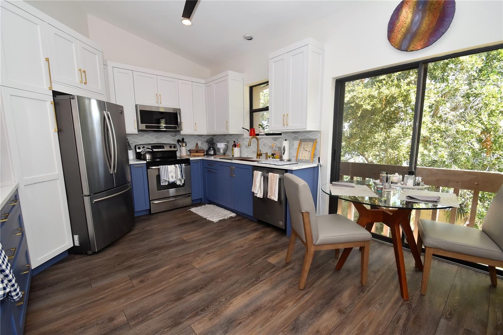 1631 STARLING DR #204 — photo 14