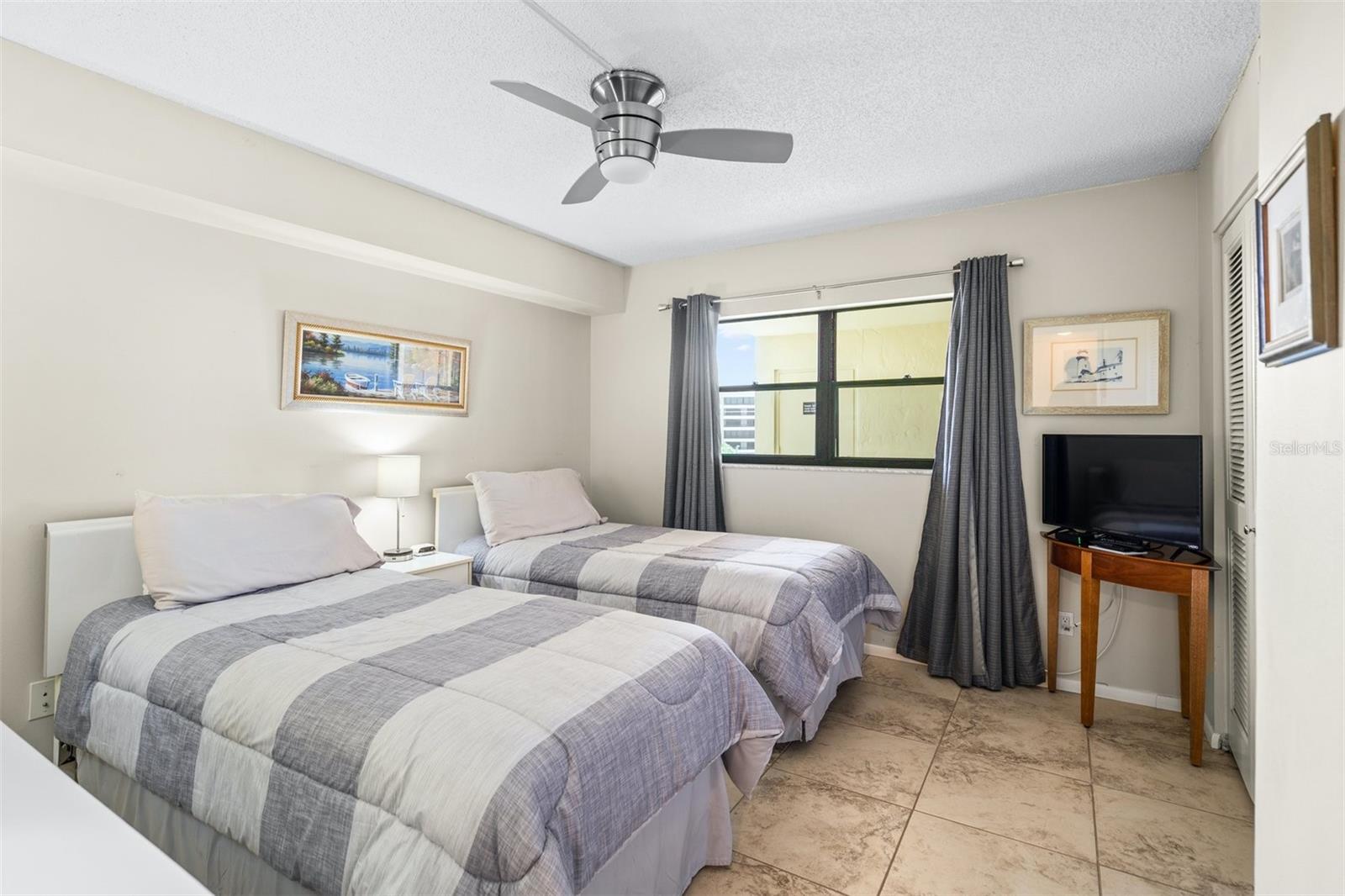 8770 MIDNIGHT PASS RD #402B — photo 22