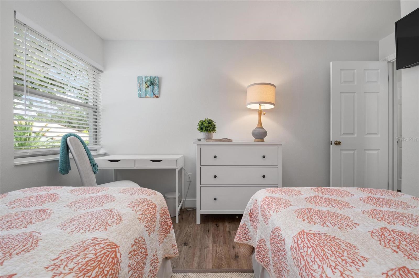 3201 BENEVA RD #201 — photo 14