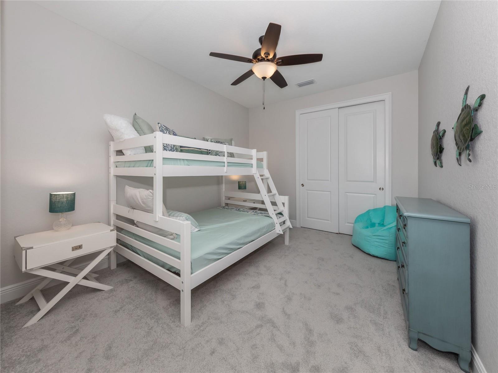 934 E VENICE AVE — photo 13