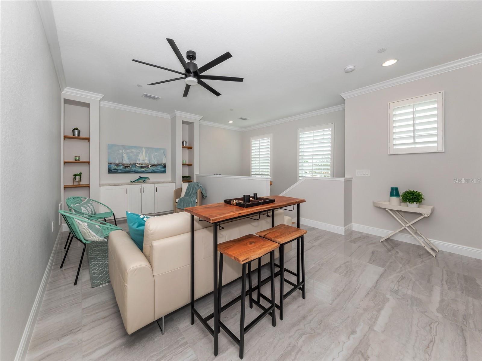 934 E VENICE AVE — photo 11