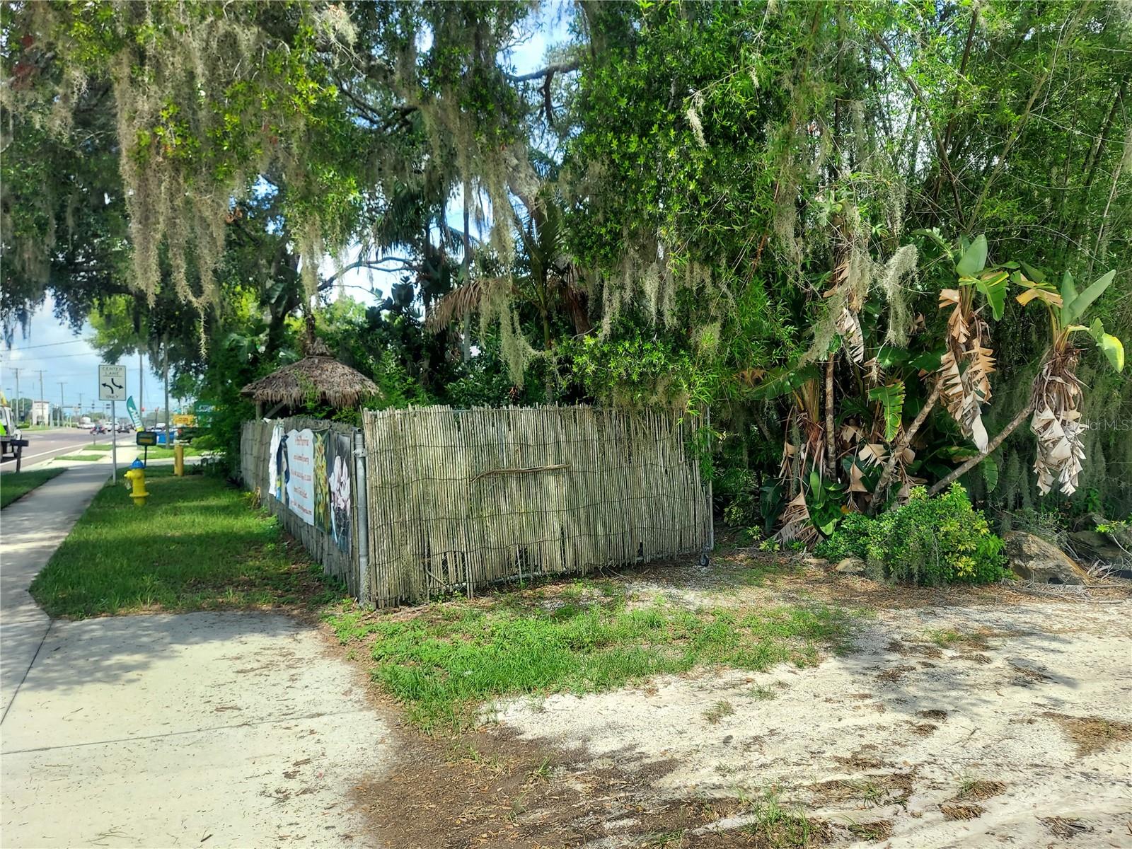453 W DR MARTIN LUTHER KING JR BLVD — photo 16