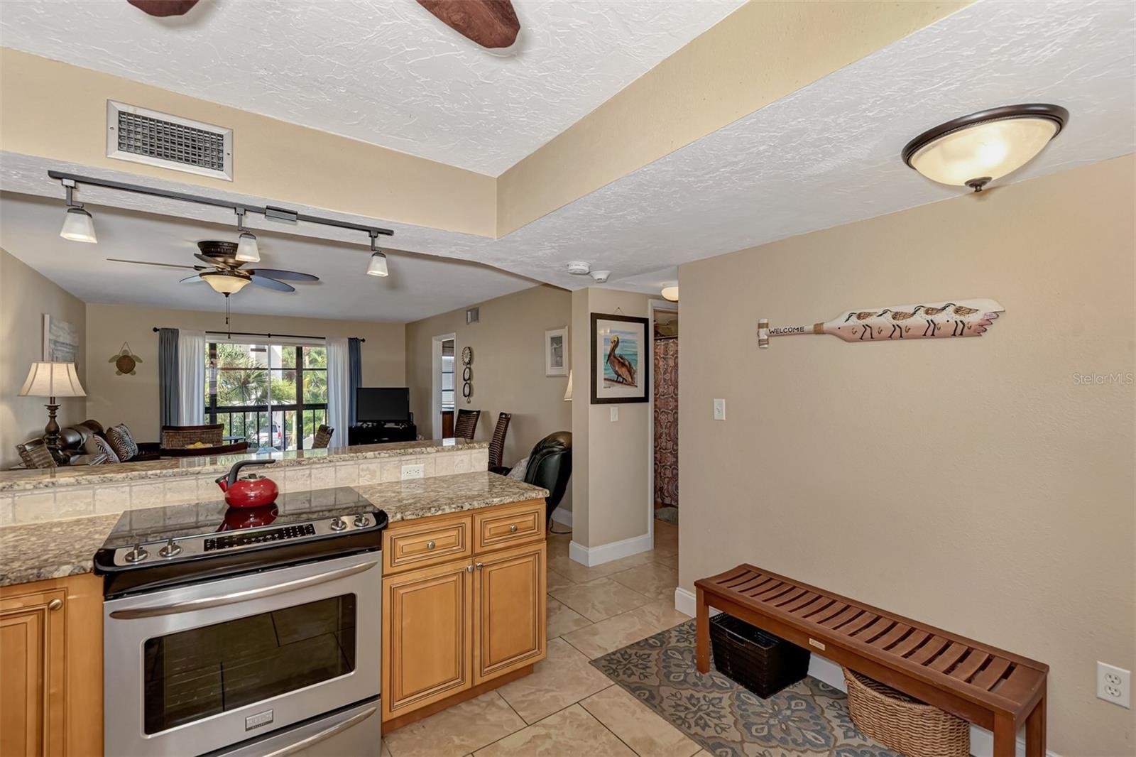 116 VISTA HERMOSA CIR #210C — photo 11