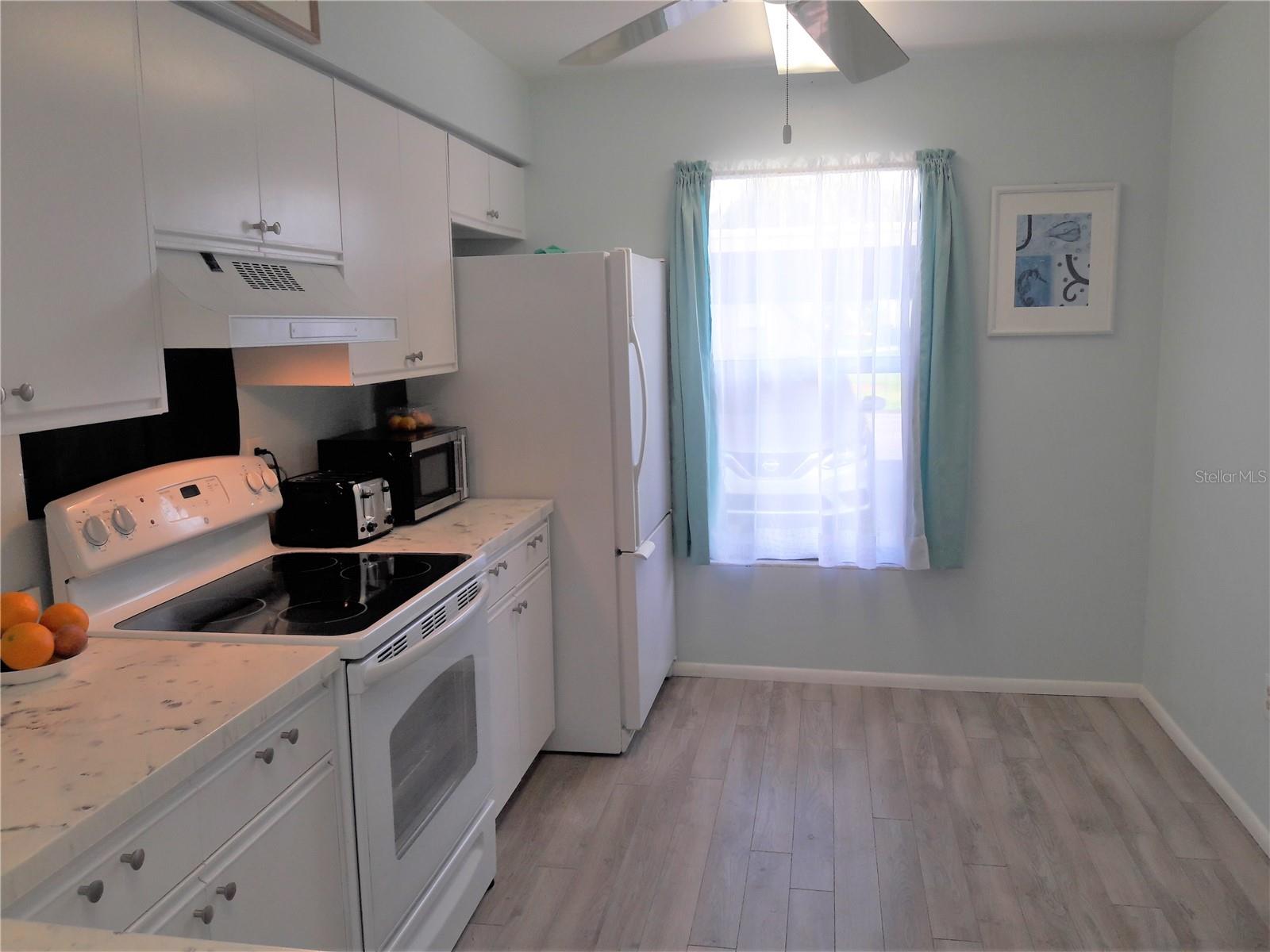 2713 60TH AVENUE DR W — photo 3