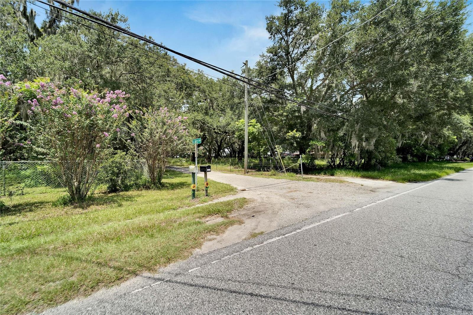 3003 N WILDER RD — photo 37