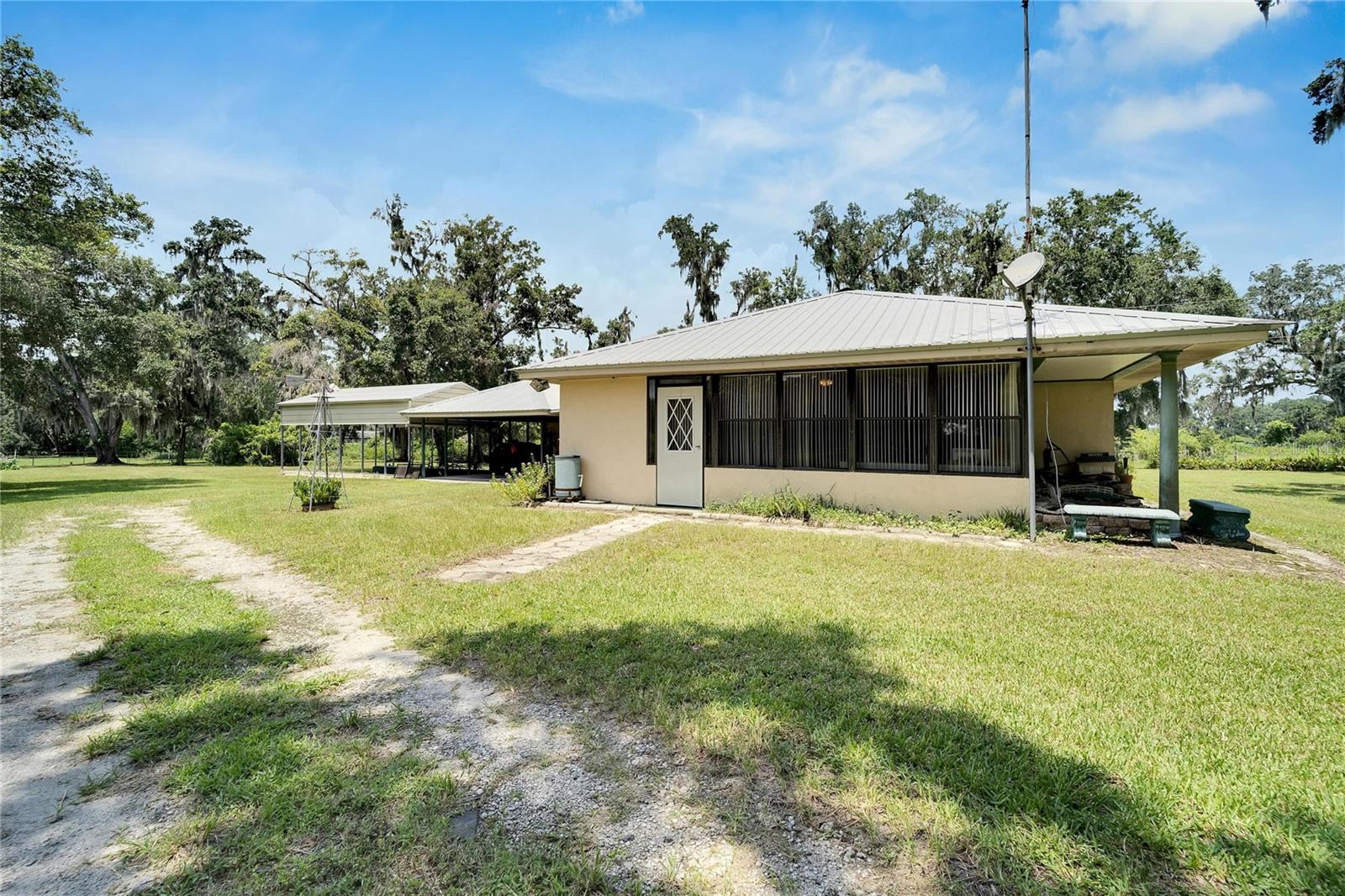 3003 N WILDER RD — photo 46