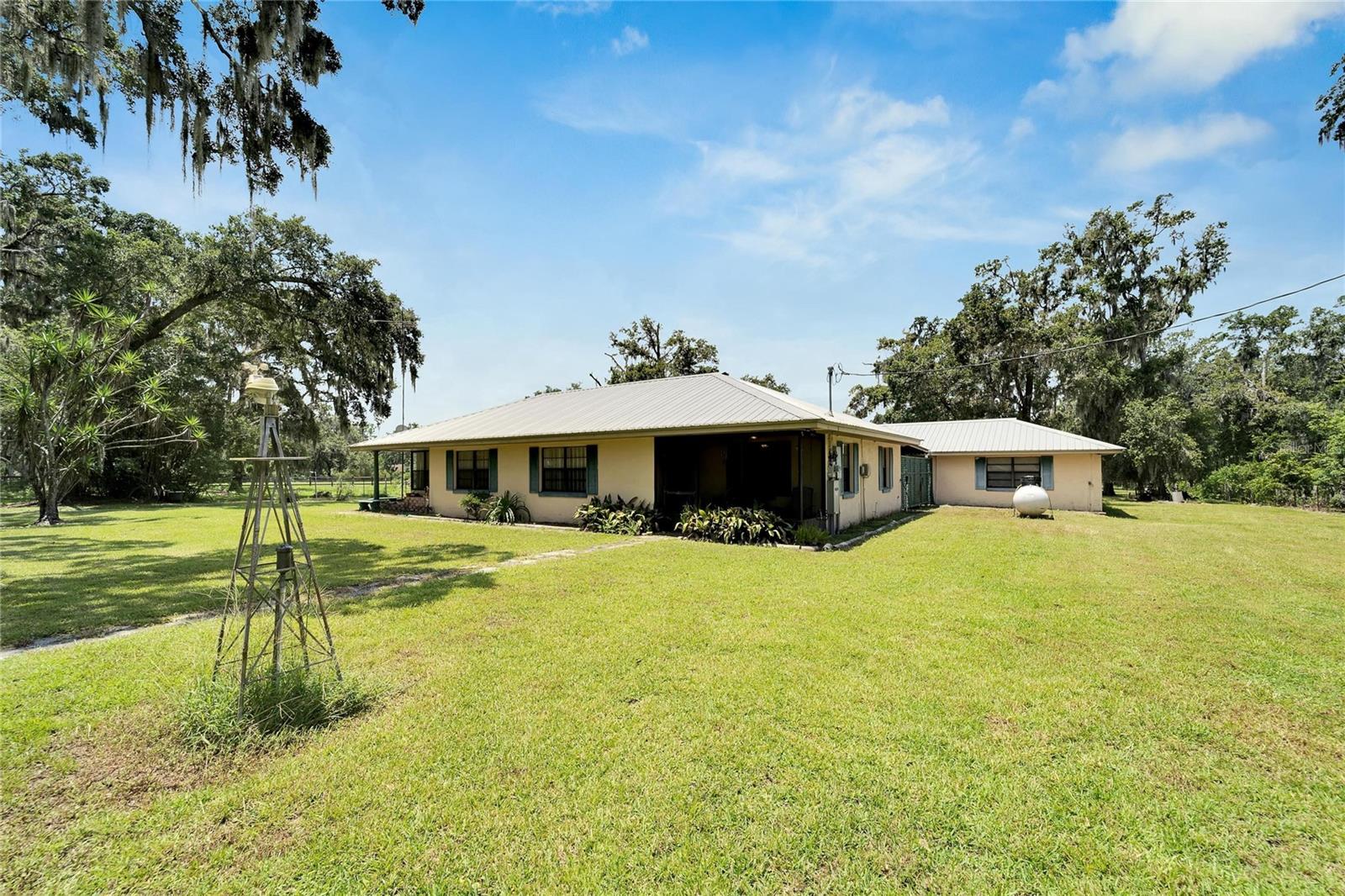 3003 N WILDER RD — photo 40