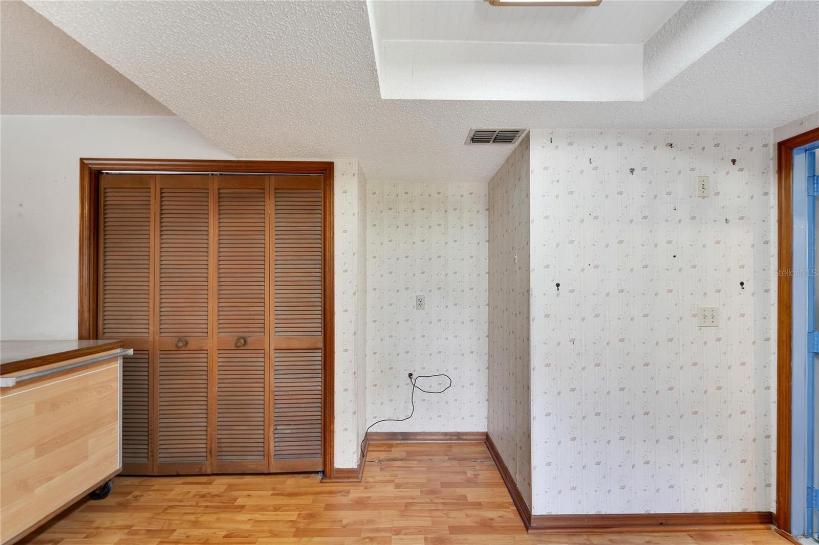 3003 N WILDER RD — photo 76
