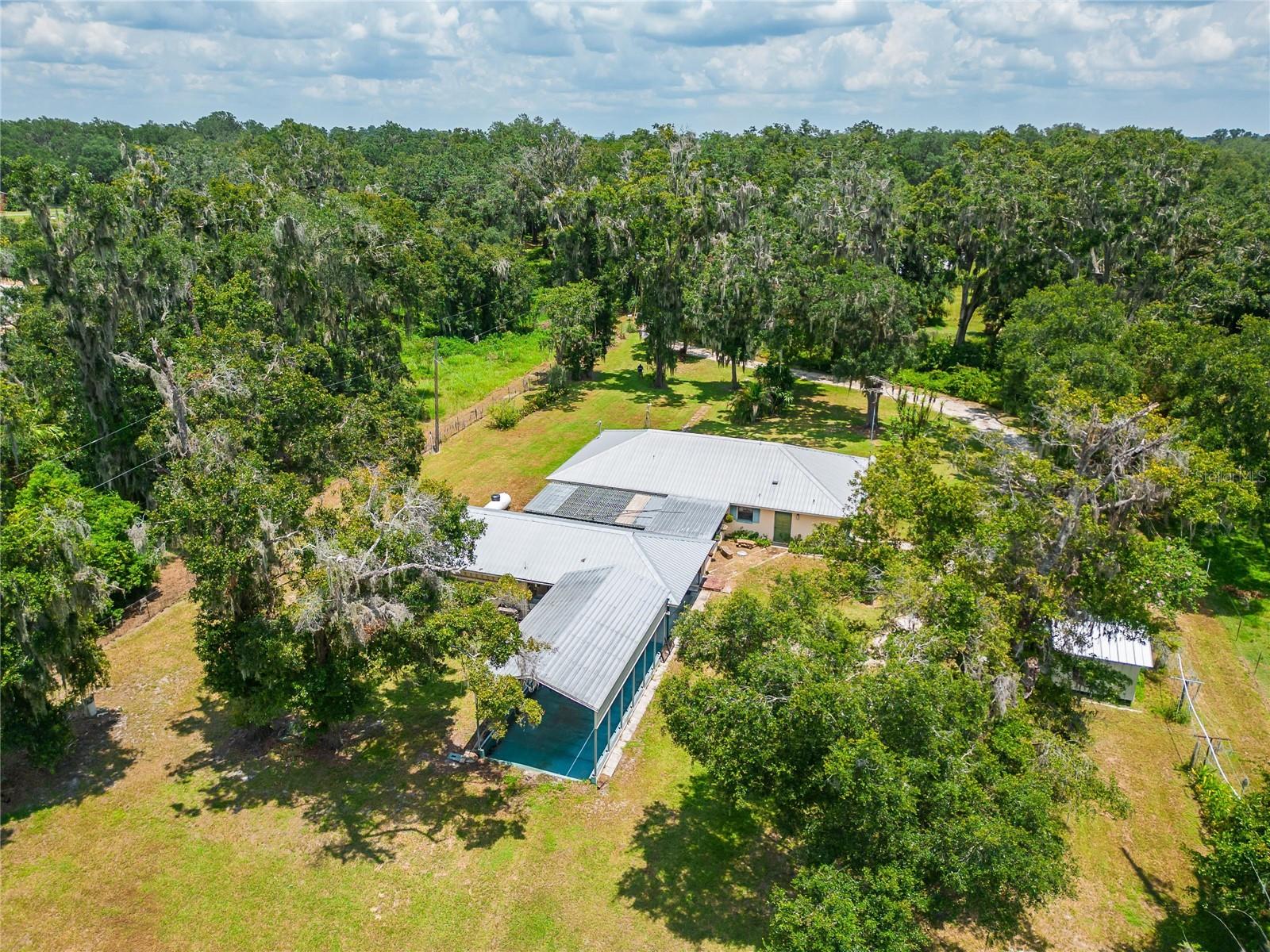 3003 N WILDER RD — photo 68