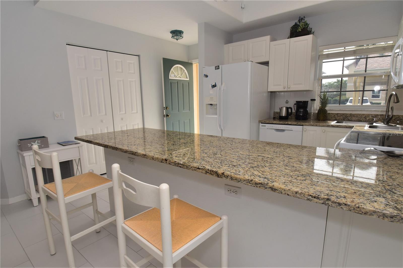 4235 CASTLEBRIDGE LN #1216 — photo 3