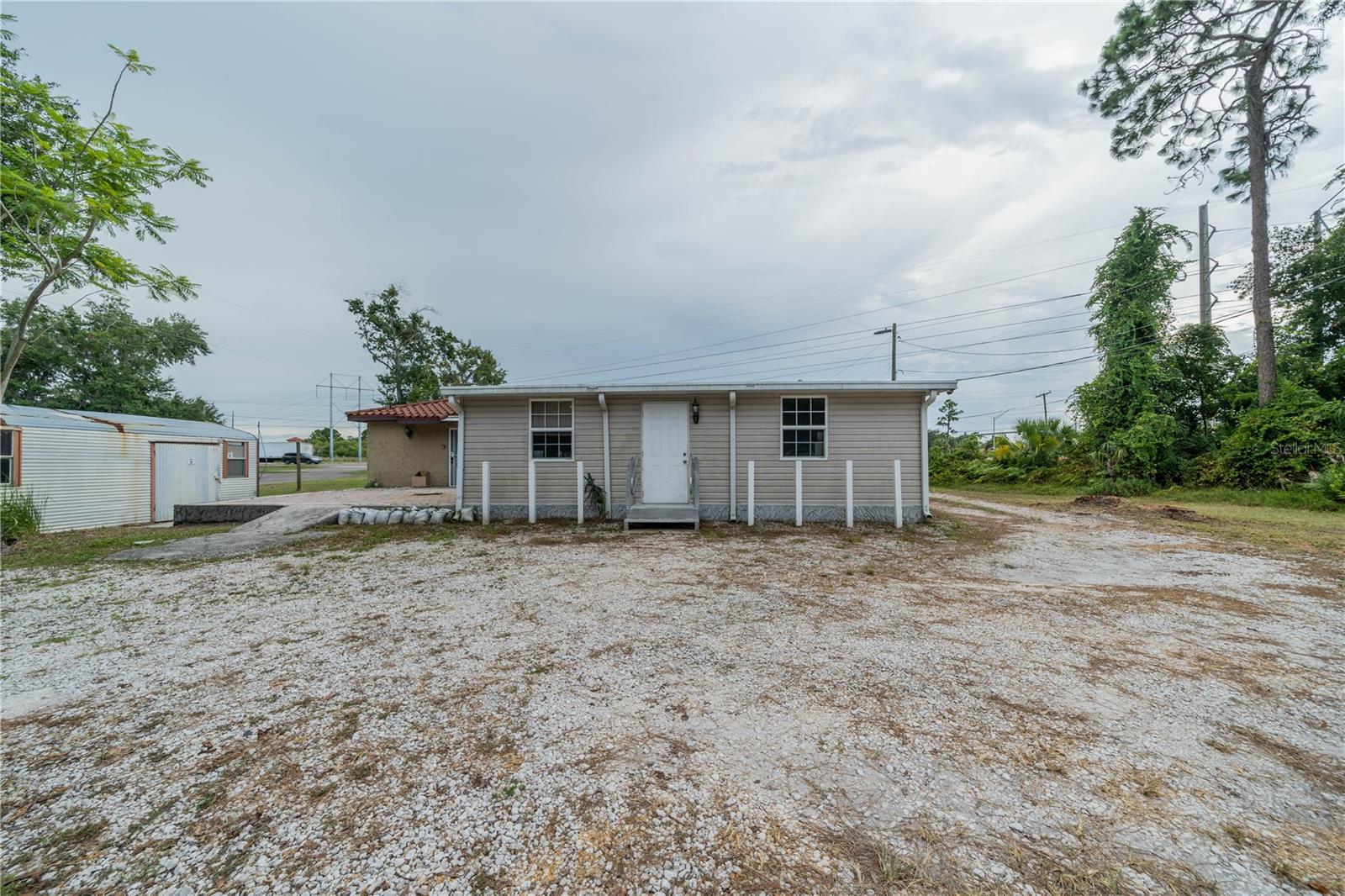 10508 GIBSONTON DR — photo 33