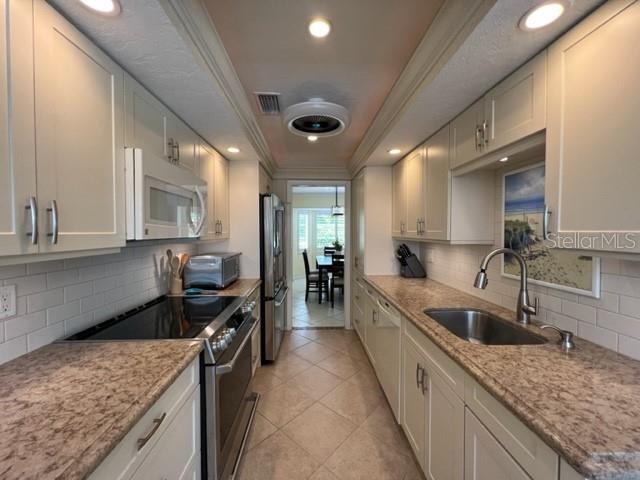 7328 CURTISS AVE — photo 16