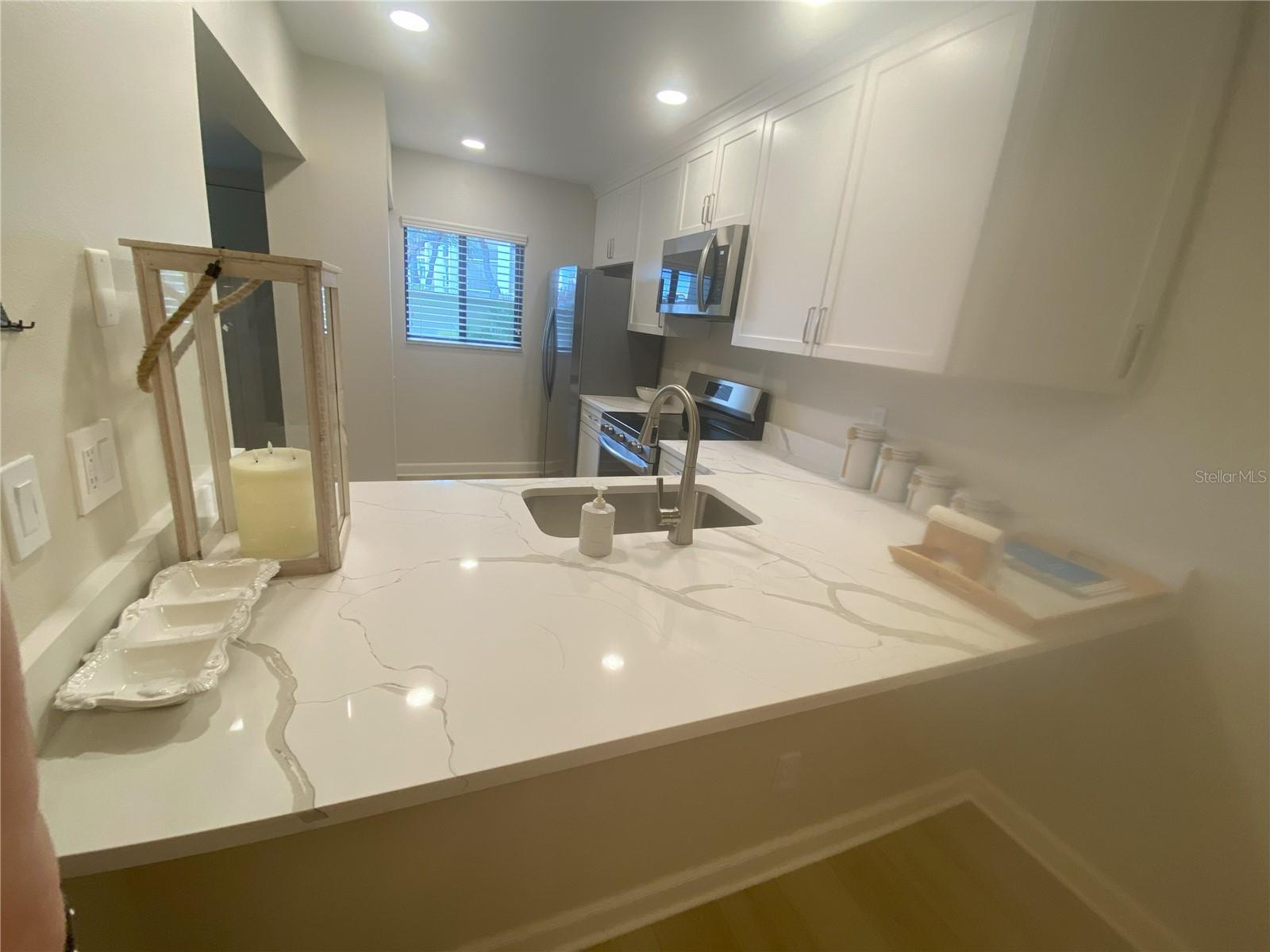 796 BIRD BAY WAY #Bld 30 — photo 4