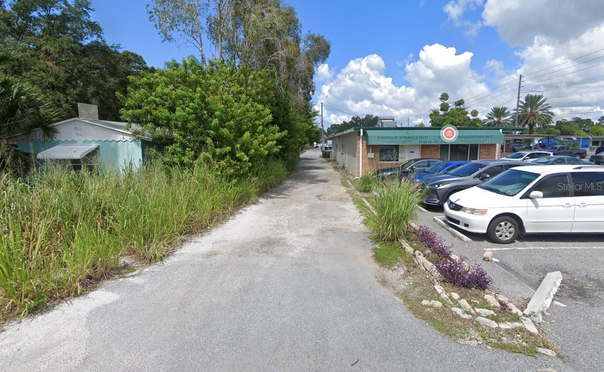 101 CLEARWATER-LARGO RD — photo 5