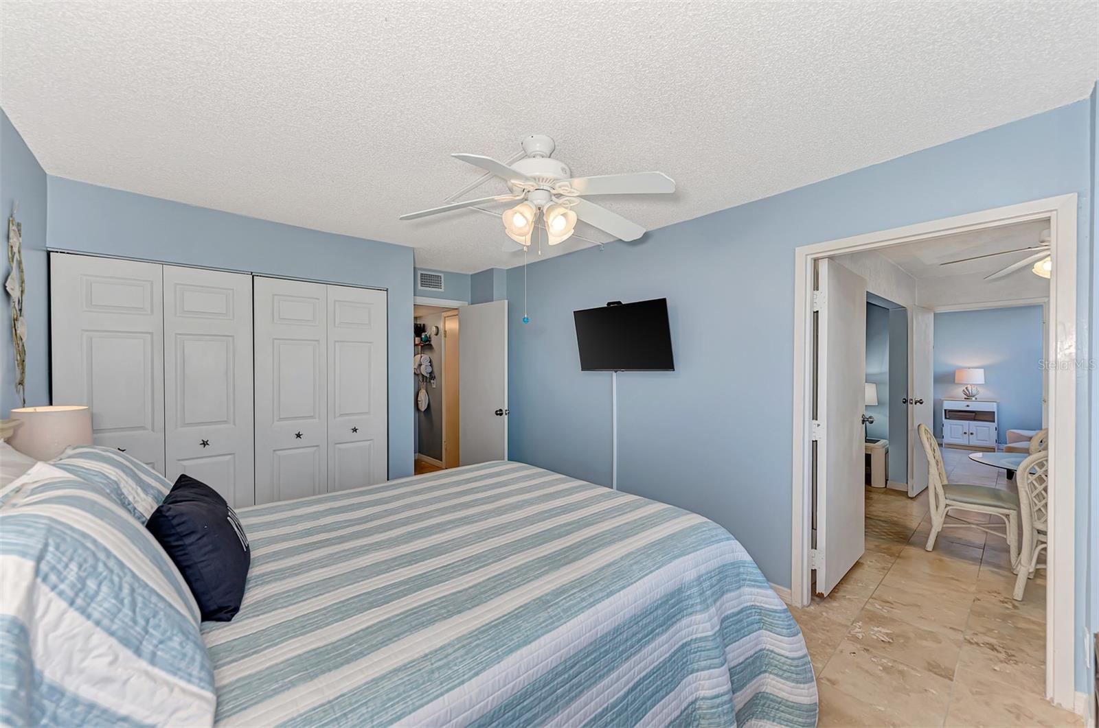 5855 MIDNIGHT PASS RD #426 — photo 36