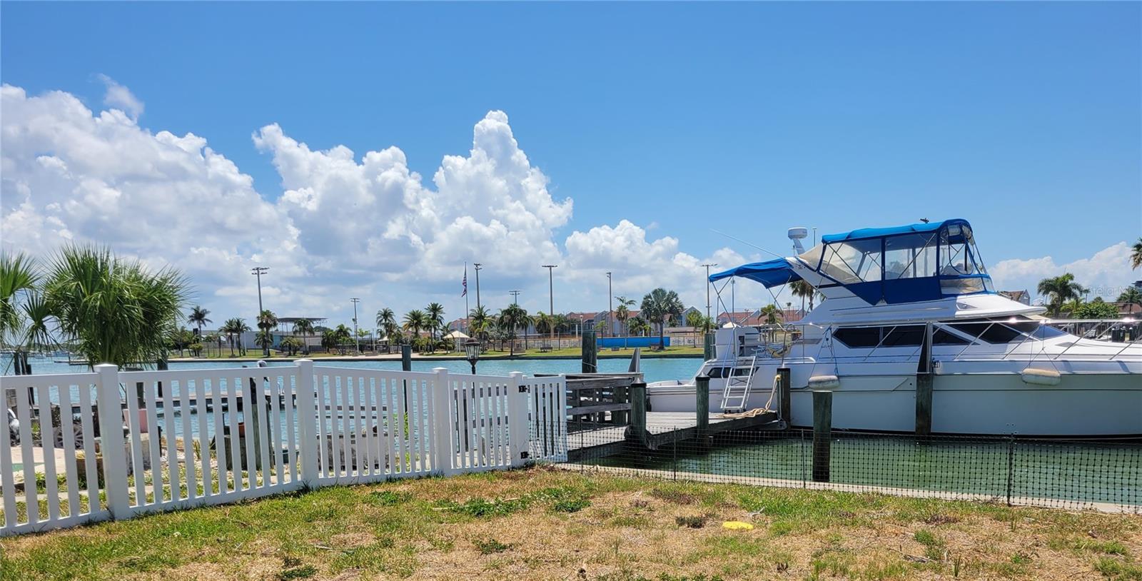 15318 HARBOR DR — photo 10