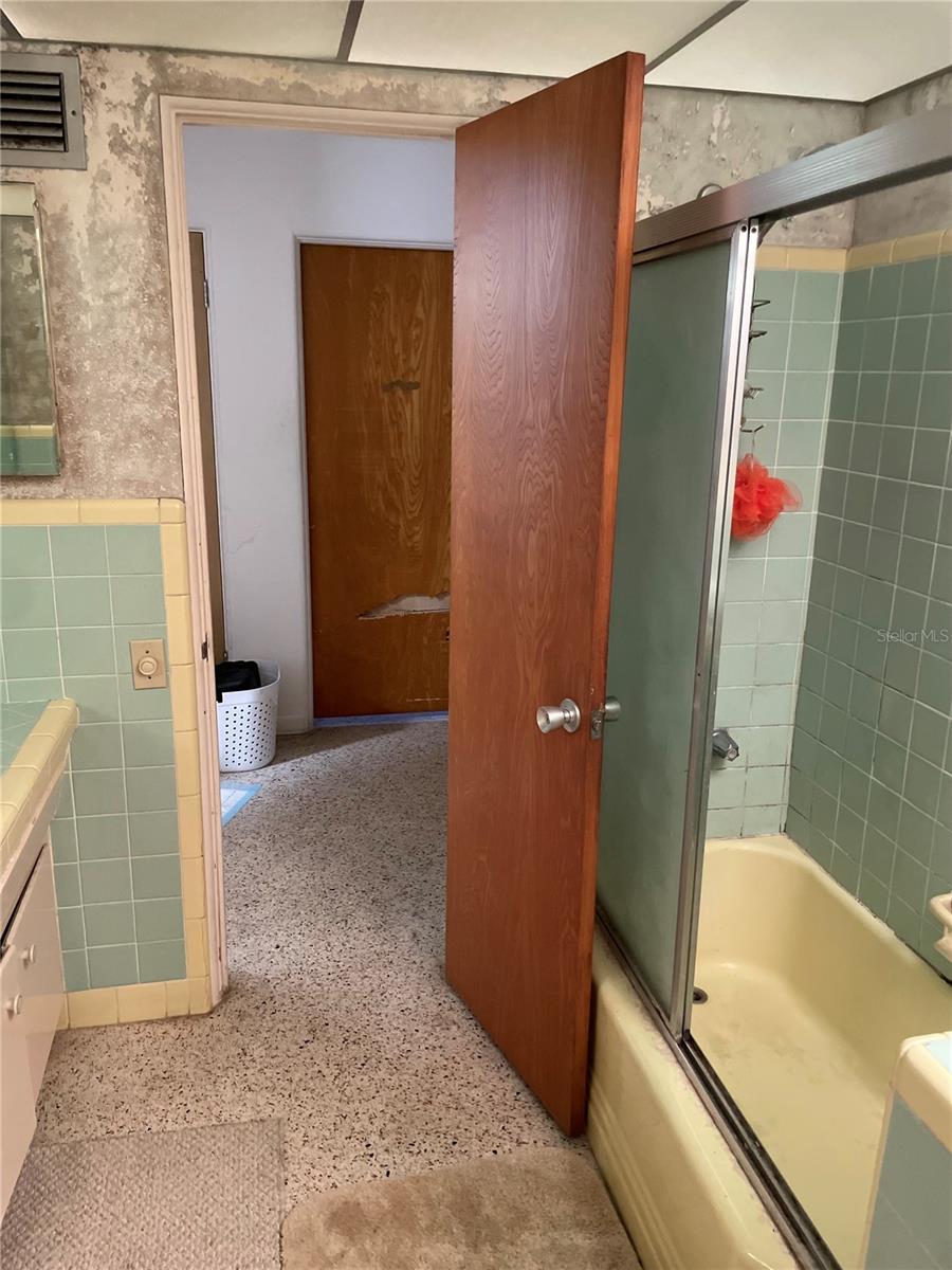 15318 HARBOR DR — photo 48