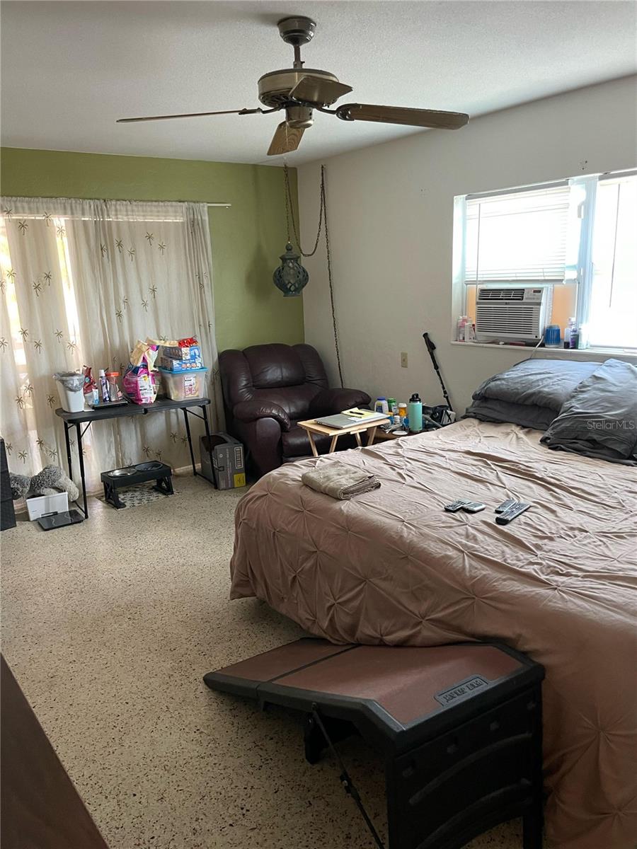 15318 HARBOR DR — photo 28