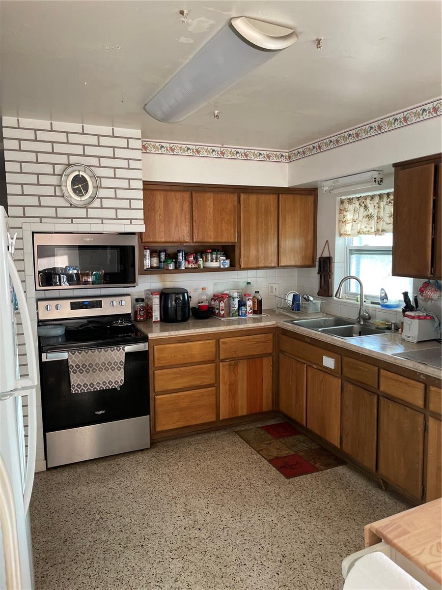 15318 HARBOR DR — photo 45