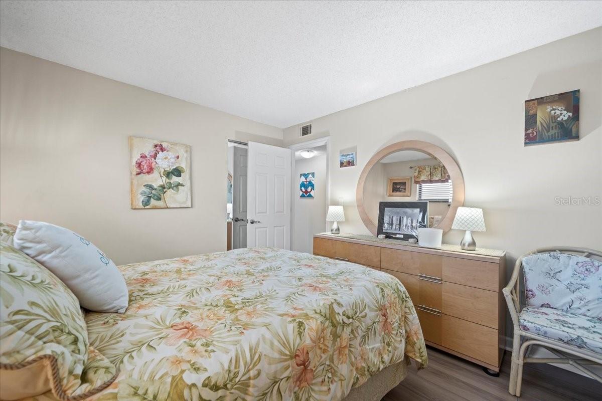 1270 GULF BLVD #1903 — photo 34
